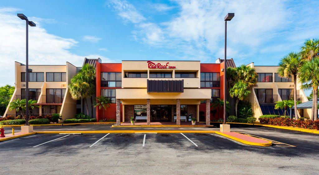 Tropical Palms Hotel Clearwater Exterior photo